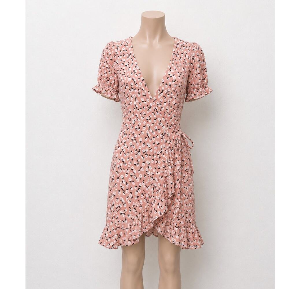 Diane Von Furstenberg Peach White Black Floral Ruffled Wrap Mini Puff Sleeve SM
